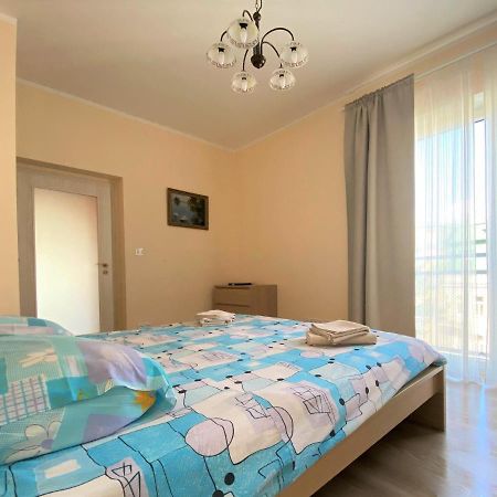 Apartment Azimuth Marianske Lazne Bagian luar foto