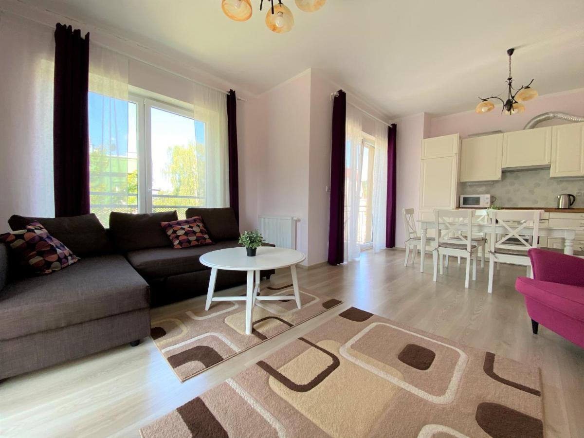 Apartment Azimuth Marianske Lazne Bagian luar foto